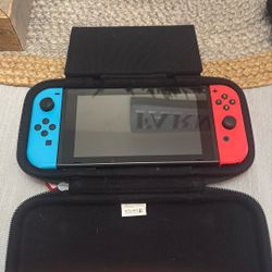 Nintendo Switch 