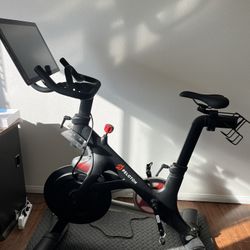 Peloton Bike 