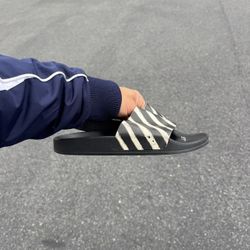 Off White Slides Size 9