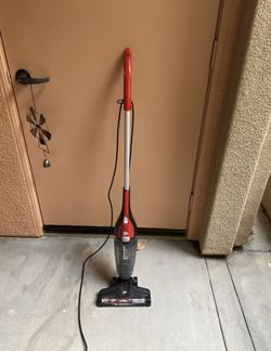 Dirt Devil Vacuum
