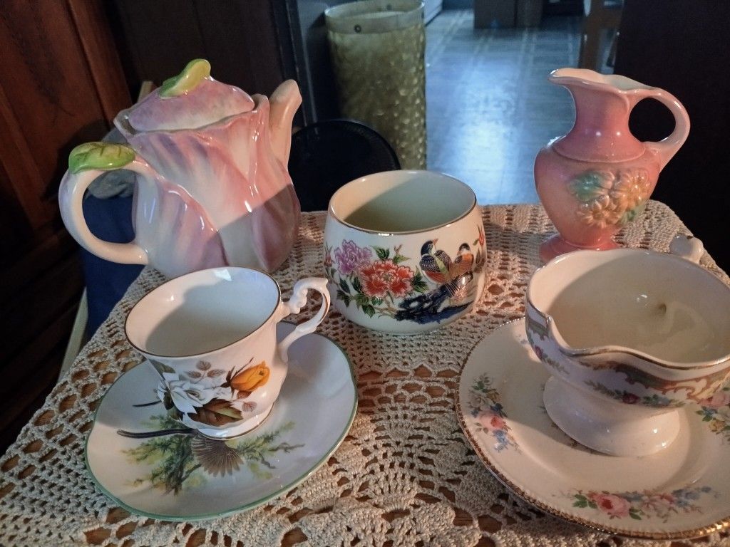 Porcelain Antiques China And Japan