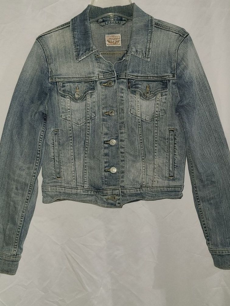 Levi Strauss & Co. Women's Button Up Jean Jacket
