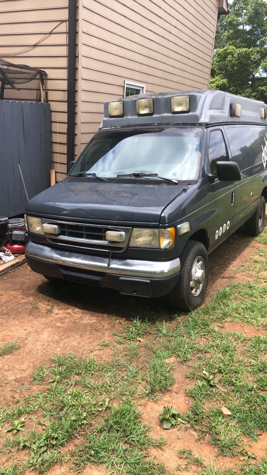 1998 Ford E350