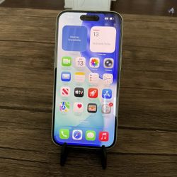 Unlocked iPhone 15 128GB