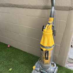 Dyson Dc07 Vaccum