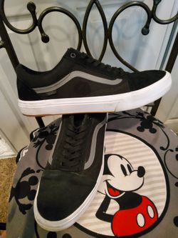 Men's Van's Size 12