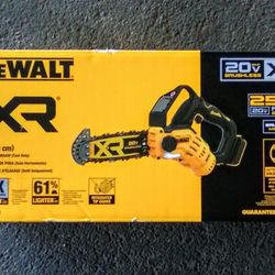 DEWALT XR 20V BRUSHLESS 8" CHAINSAW/PRUNING SAW (TOOL ONLY) (BRAND NEW)