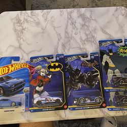 Set of 5 Hotwheels cars New