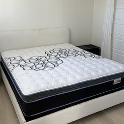 King Size Mattress Pillow Top 12" new Mattress