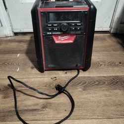 Milwaukee Speakers 🔊