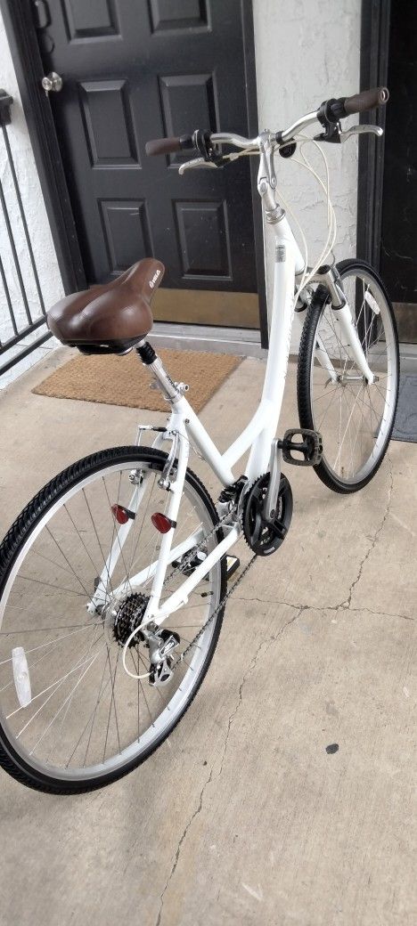 Northrock hybrid bike sales