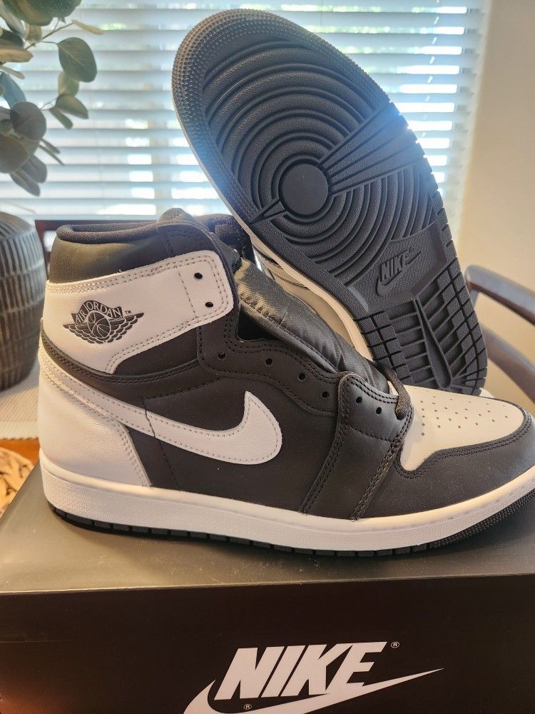 Nike Jordan 1 High Black White