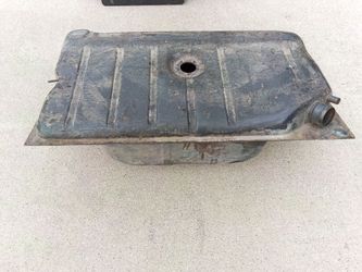 Volkswagen Beetle fuel tank, fitting models 68 to 74