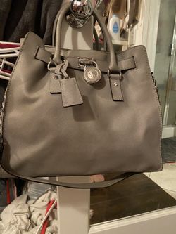 Michael Kors Hamilton
