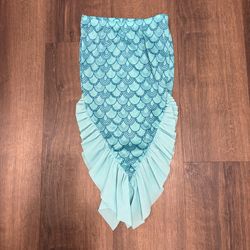 Girls Size X-small 4/5 Mermaid Tail Cover-up