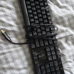 Redragon K556 RGB Keyboard + Mouse