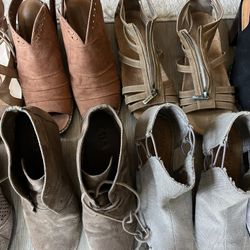 $40 for all 10 pairs of shoes (Bay Park)