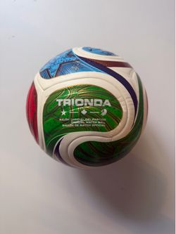 Premium Match Soccer Ball Size 5 World Cup Inspired Design OEM 1x shin pads a complimentary