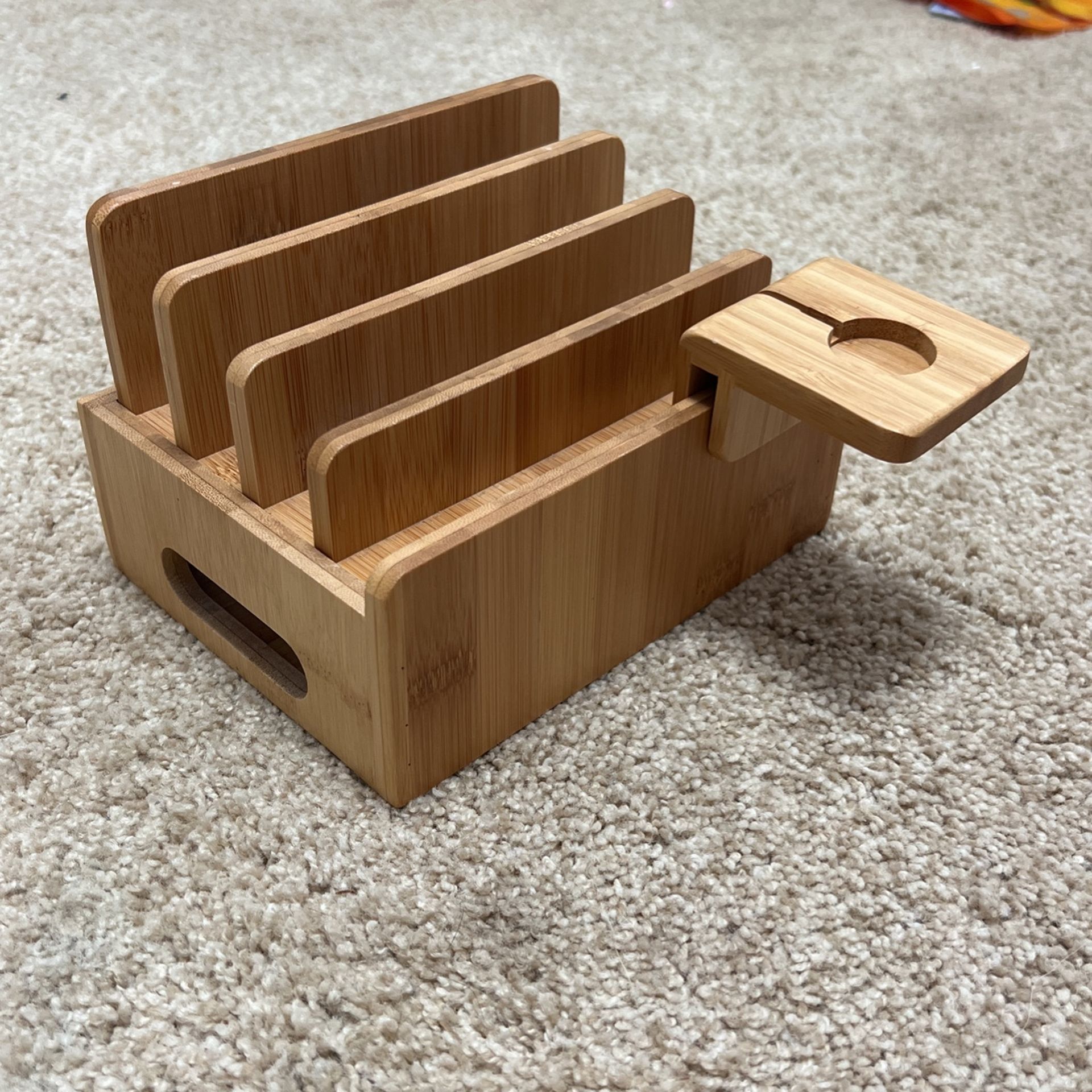 Multi Device  Charging Station 