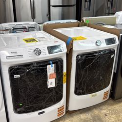 LAREDO MAYTAG WASHER AND DRYER SET