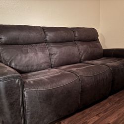 🛋️ Power Reclining Couch Set – 3-Seater + Loveseat w/ Storage Console