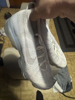 Nike Air VaporMax Flyknit Pure Platinum 