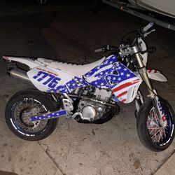 2014 Suzuki Drz400SM