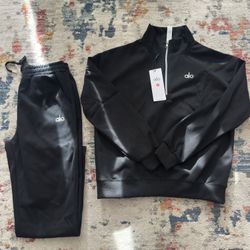 Black Alo Quarter Zip Set 