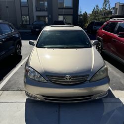 2004 Toyota Camry XLE