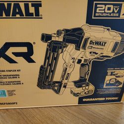 DeWalt 9 Ga Finish Stapler With Two 5.0ah Batteries And Charger With Bag