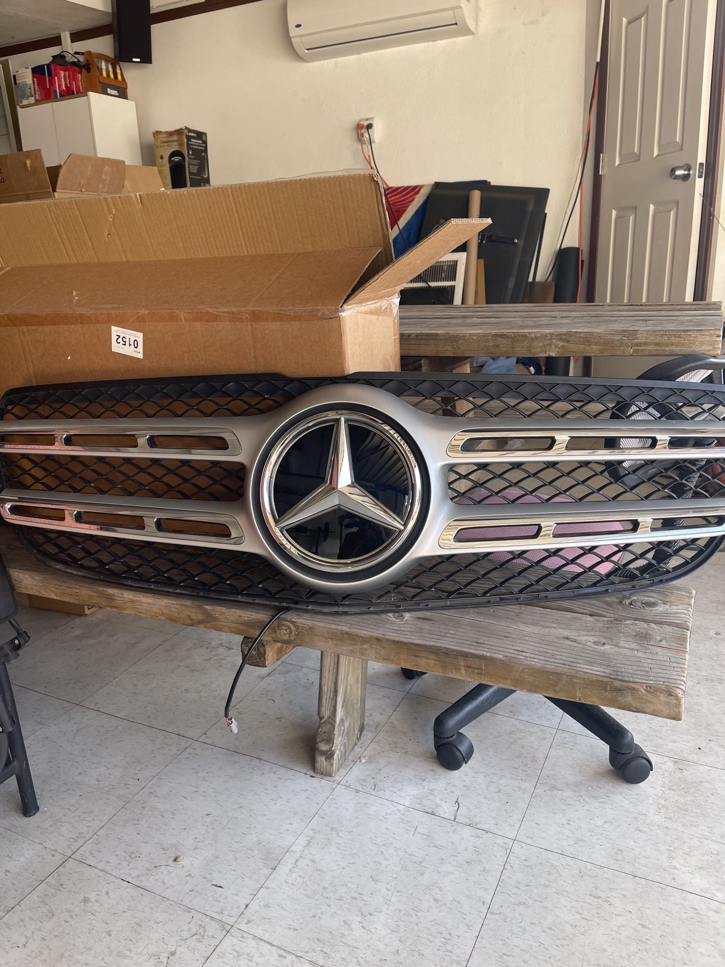 Mercedes Benz GLS 450 Grille