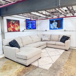 (Free Delivery) Light Grey U Shape Sectional Sofa Couch