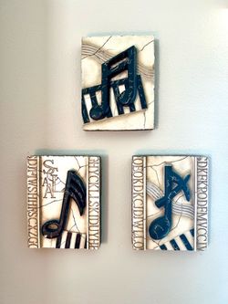 Music-Themed Wall Art Set – 3D Musical Notes & Piano Keys – 4 Pieces