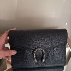 Gucci (Authentic) With Tags, Bag and Box 