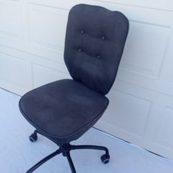 Ikea Lillhojden Rolling Swivel Office Computer Desk Chair Featuring Black Upholstered Seat