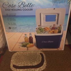 32qt Rolling Cooler