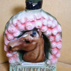 Vintage 1972 Kentucky Derby horse racing Jim Beam bottle. See our other great vintage art antiques jewelry sports watches comic books fishing lures co