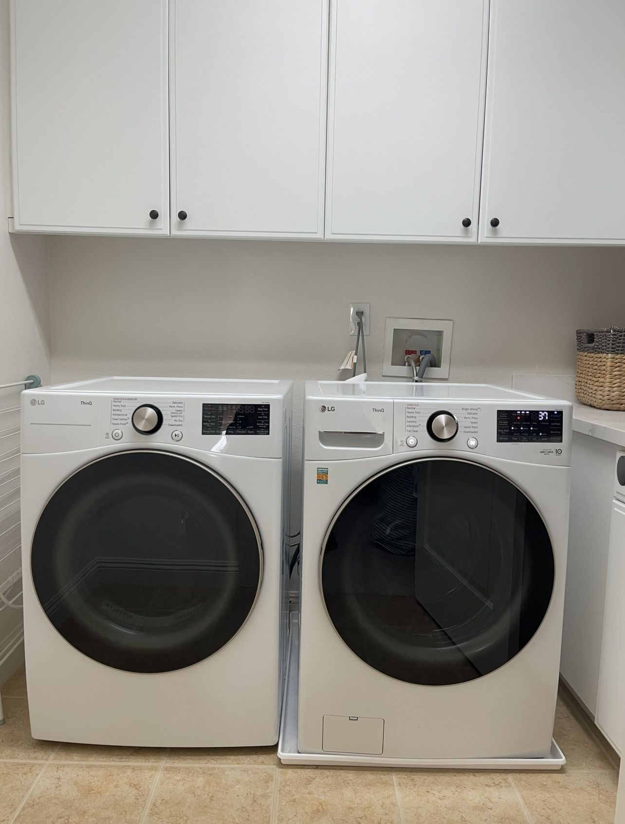 LG SMART Washer and Gas Dryer
