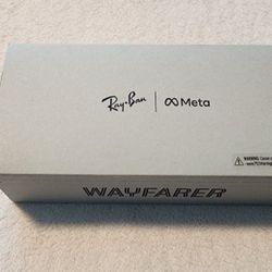Brand New Sealed Ray Ban Meta Wayfarer Suunglasses 