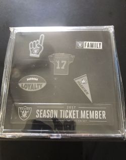 Oakland Raiders Season Ticket commemorative pin set