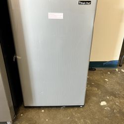4.4 Refrigerator 