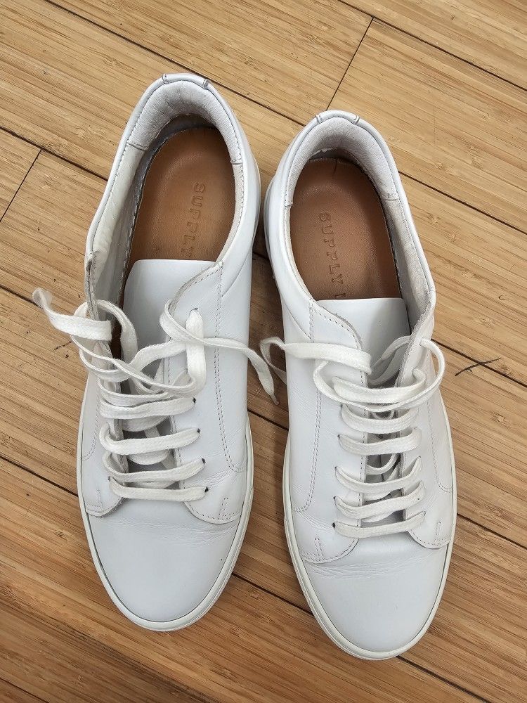 NORDSTROM WHITE CLASSIC SNEAKERS