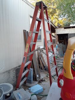8 ft ladder used good condition