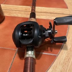 Brand New Bait Casting Reel 9 Feet Poll