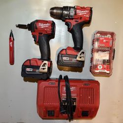 Milwaukee Fuel Drill Set M18 