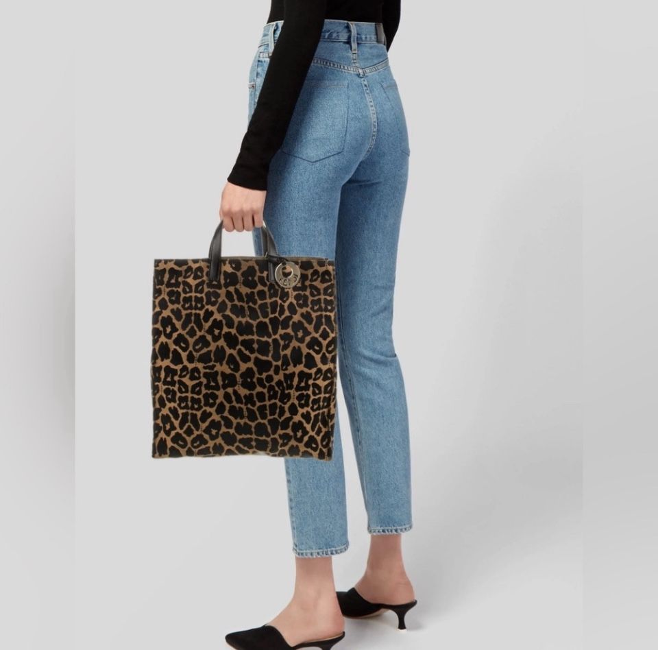 Authentic FENDI TOTE