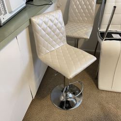 New Adjustable Stools One Pair Cream 