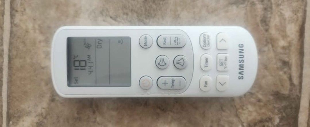 Samsung AC Remote (White)