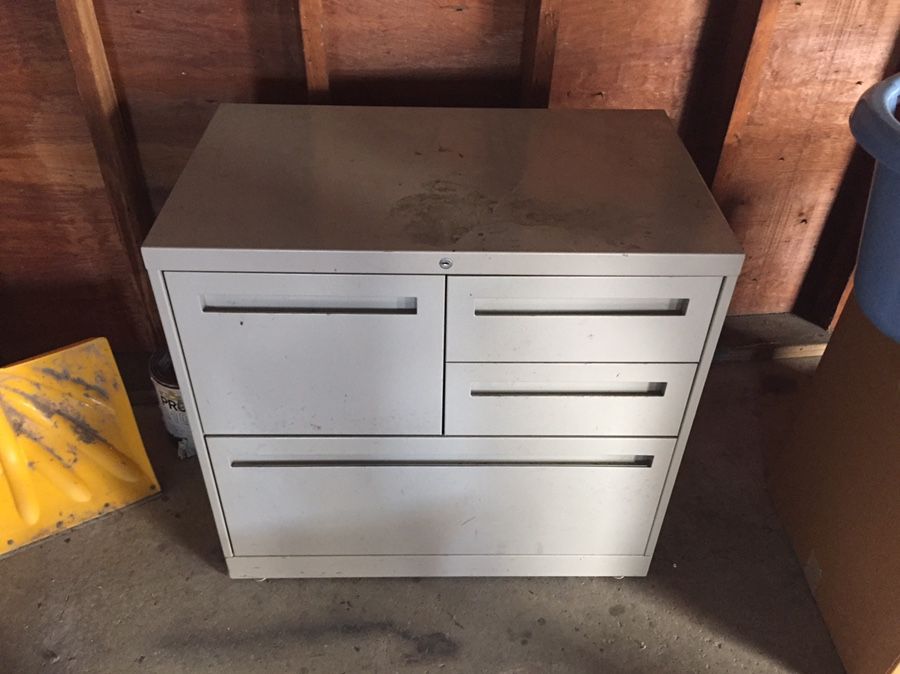 File cabinet