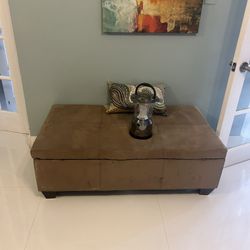 Bench Ottoman